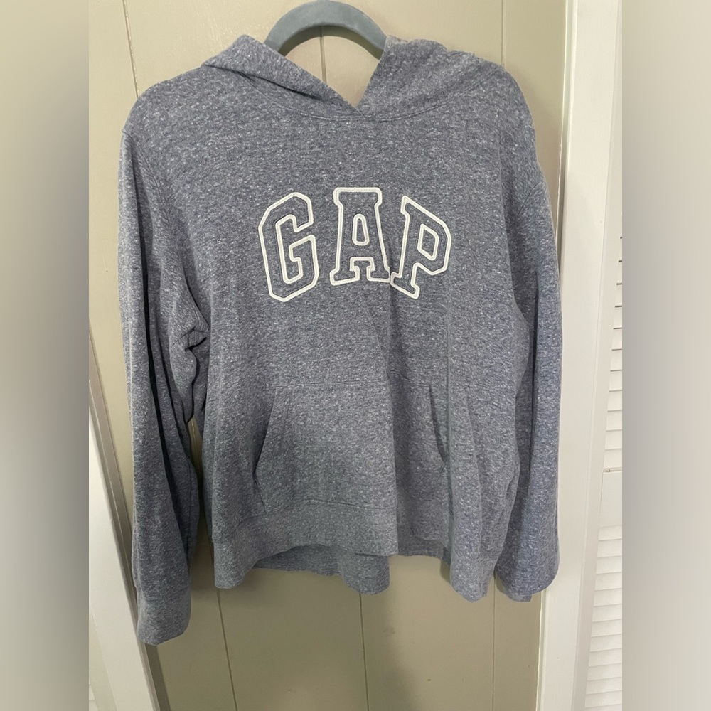 Women’s Gap hoodie
